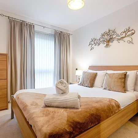 Parking, Balcony, Fully Equipped Kitchen Apartment Swansea Luaran gambar
