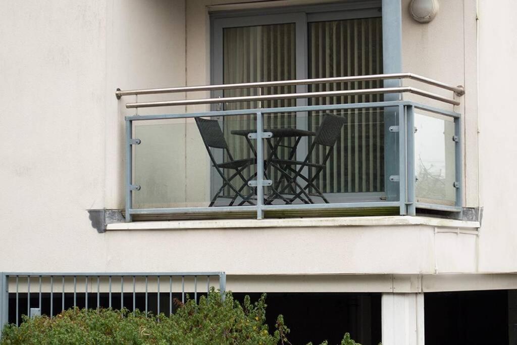 Parking, Balcony, Fully Equipped Kitchen Apartment Swansea Luaran gambar