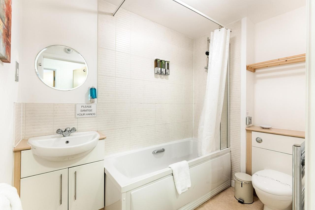 Parking, Balcony, Fully Equipped Kitchen Apartment Swansea Luaran gambar